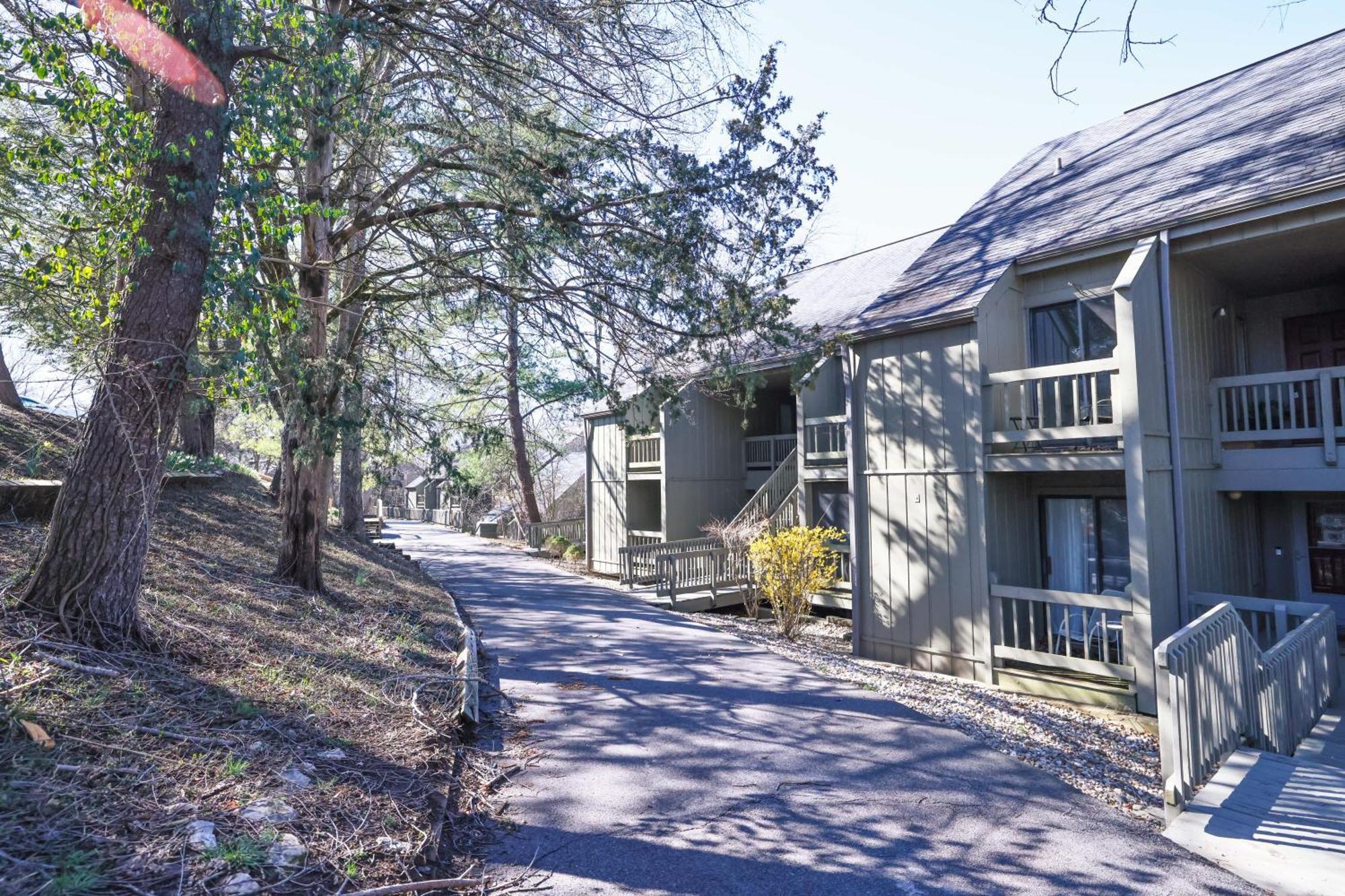 Cozy Retreat Golf, Lake & Nature At Beautiful Lake Monroe บลูมมิงตัน ภายนอก รูปภาพ